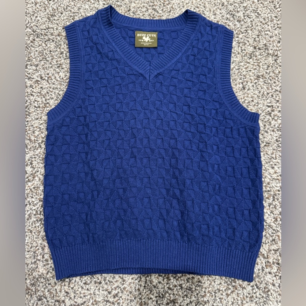 New without tags boys vest size 7